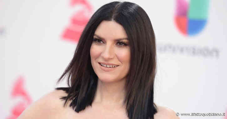 Eurovision 2022, Laura Pausini: ecco i look della finale [FOTO]