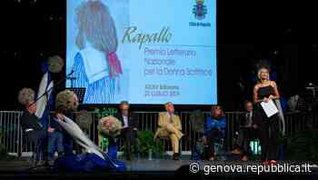 Cancellato il Premio Rapallo per la donna scrittrice, battaglia tra Comune e organizzatore - La Repubblica