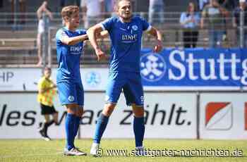 Stuttgarter Kickers siegen 3:0: Die Blauen ziehen mit dem SGV Freiberg gleich - Stuttgarter Nachrichten