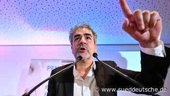 Eklat im PEN: Präsident Yücel schmeißt überraschend hin - Süddeutsche Zeitung - SZ.de