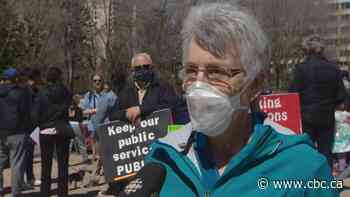 Rally to honour nurses demands more funding for public health services