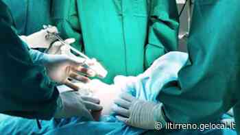 Resta paralizzato al volto dopo l'intervento: azienda ospedaliera di Pisa condannata a risarcirlo - Il Tirreno