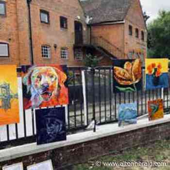 Art on the Railings returning to Farnham | altonherald.com - Alton Herald