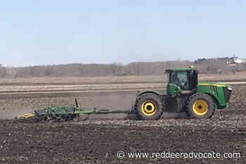 Central region seeding slight ahead of average - Red Deer Advocate