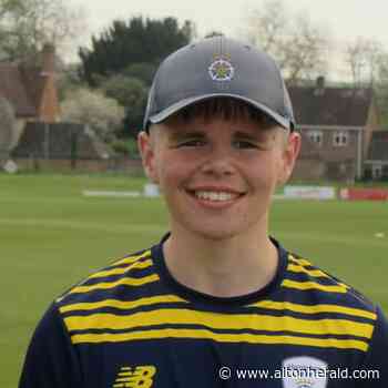 Farnham teenager Sam Ruffell starts season with two centuries | altonherald.com - Alton Herald