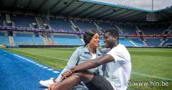 Verloofde Tracy interviewt Genk-spits Onuachu, die straks zijn Gouden Schoen krijgt: “Ik, jaloers? Tuurlijk, zo'n mooie vrouw moet je in de gaten houden” - Het Laatste Nieuws