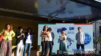 Il ministro Dadone a Brindisi: "I giovani investano su se stessi" - BrindisiReport