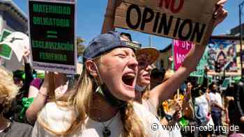 Debatte - USA: Zehntausende protestieren für Recht auf Abtreibung - Neue Presse Coburg