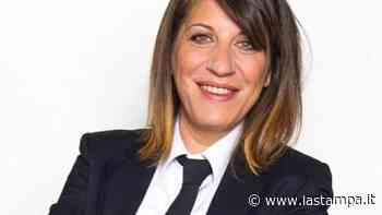 “Far ridere è la mia terapia”, stasera a Trecate la “iena” Mary Sarnataro - La Stampa