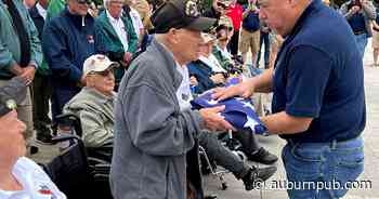 Photos and video: Cayuga County veterans get hero's welcome at National Mall - The Citizen