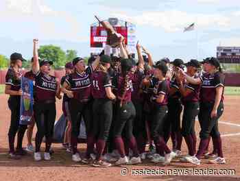 Missouri State softball celebrates after clinching spot in NCAA Tournament