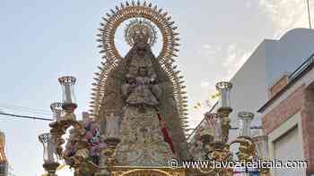 La Virgen del Dulce Nombre procesiona por las calles de Alcalá - La Voz de Alcalá