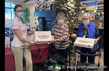 Sweet generosity: Port Coquitlam seniors sell doughnuts for Ukraine relief - The Tri-City News