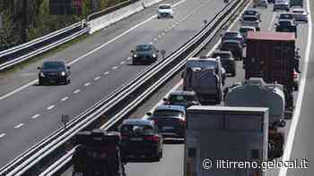 Tutti i danni del casello sull'Autostrada di Cecina: turismo e trasporti ostaggi della strada d'oro - La nostra petizione per eliminare il pedaggio - Il Tirreno