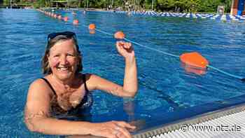 Ostbad-Saisoneröffnung in Jena: Inge war die Erste