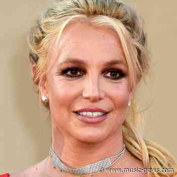Britney Spears suffers miscarriage