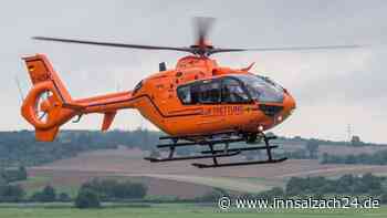 Motorradfahrer (58) nach Unfall ins Klinikum Rosenheim geflogen