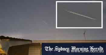 Those bright lights over Sydney? Not aliens, just Elon Musk - Sydney Morning Herald