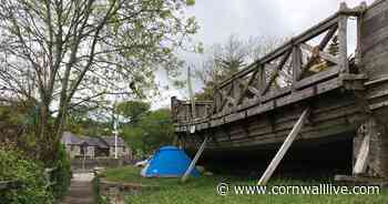 Couple camp in middle of Cornwall Poldark harbour village Charlestown - Cornwall Live