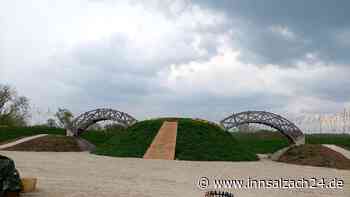 Ampfings Bühne nimmt Gestalt an: 140 Stunden für Zimmererarbeiten an zwei Brücken nötig
