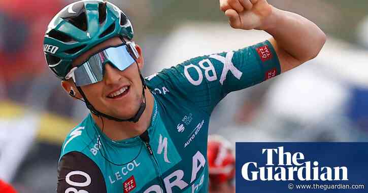 Australia’s Jai Hindley wins Giro d’Italia stage as Simon Yates loses 11 minutes