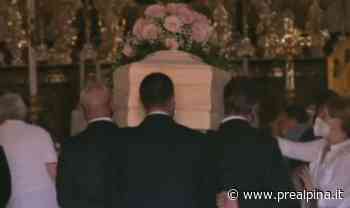 Samarate, i funerali di Stefania e Giulia - La Prealpina