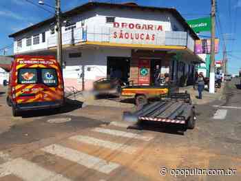Vídeo: carretinha desgovernada 'invade' farmácia e deixa cliente ferida, em Morrinhos - O Popular