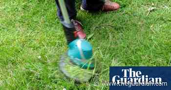 Wrestling ‘death match’ in Durham investigated over strimmer violence - The Guardian