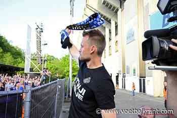 📷 In beeld: Club-spelers arriveren in Brugge, feest met supporters is ingezet