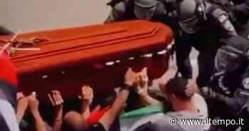 Giornalista uccisa in Palestina, "scene terrificanti, in Italia..." Marco Rizzo tira in ballo Fazio e Vespa - Il Tempo