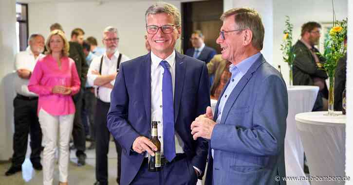 Sibler neuer Landrat in Deggendorf: Stichwahl in Dillingen