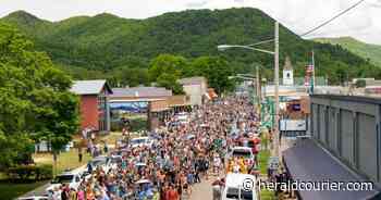 Appalachian Trail hikers converge in Damascus for annual Trail Days - Bristol Herald Courier