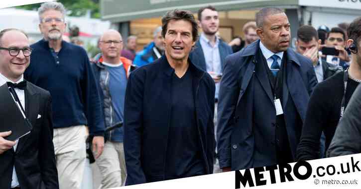 Tom Cruise mobbed as he rocks up to Queen’s Platinum Jubilee Celebration after walking through Windsor