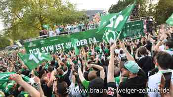 Werder steigt auf und feiert - Hamburger SV in Relegation