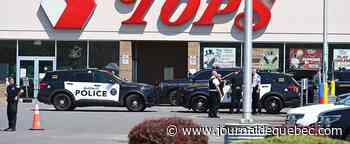 Choc, incompréhension et colère après une tuerie raciste dans l'État de New York