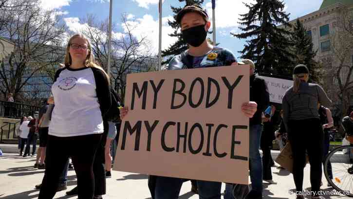 Calgarians rally in support of abortion rights as expected Roe v. Wade reversal sparks controversy