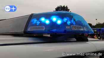 Rathenow: Auto schwer beschädigt - Heckscheibe eingeschmissen - Märkische Allgemeine Zeitung