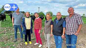 Sehnde: Wasseler Verein Natur-Kultur-Pfad stellt erstes Storchennest auf - HAZ