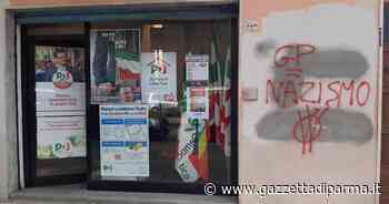 Scritte di matrice "no vax" al circolo Pd Oltretorrente - Gazzetta di Parma