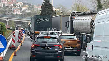 Caos autostrade: coda di 7km tra Pietra Ligure e Spotorno, altri 3 tra Savona e Feglino [AGG] - IVG.it