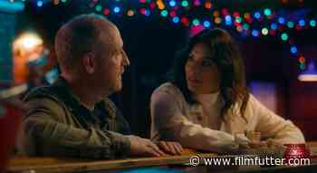 Im Trailer zu Unplugging machen Eva Longoria und Matt Walsh einen digital Detox – mit ungeahnten Folgen - Filmfutter