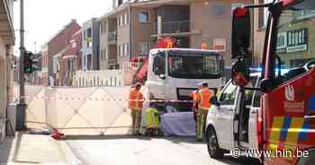 Fietser (63) overleden na aanrijding door vrachtwagen | Stekene | hln.be - Het Laatste Nieuws