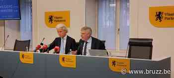 Dewinter en Wilders meteen tegengehouden aan grens Sint-Joost-ten-Node - BRUZZ