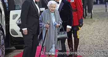 Standing ovation for Queen at Jubilee show - Gloucester Advocate