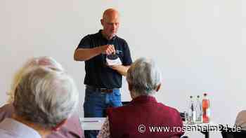 Ein kleiner Knopf kann viel entscheiden – so bleibt man länger in Schechen dahoam