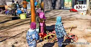 Kita-Plätze für ukrainische Kinder gesucht: Was bringen größere Gruppen?