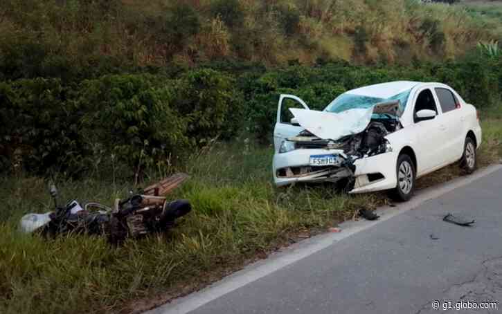 Auxiliares de limpeza de hospital de Juruaia morrem após batida entre moto e carro na BR-146, em Guaxupé, MG - Globo