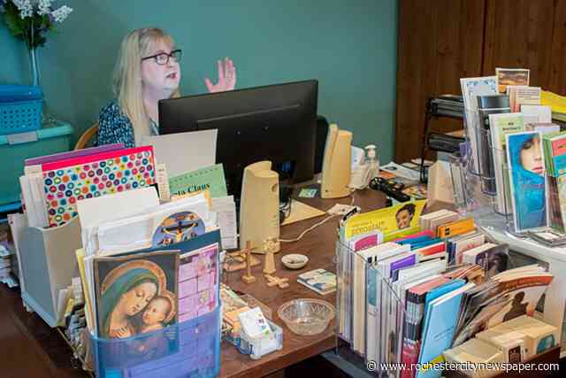 New York lawmakers question the role of pregnancy resource centers