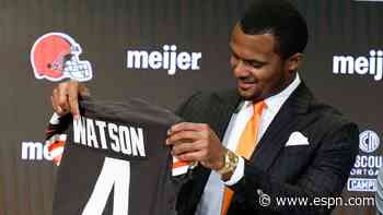 Source: QB Watson to host offense in Bahamas