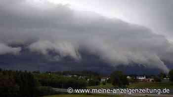 „Unwetterartiger Starkregen“ und Sturmböen walzen über Bayern hinweg - Hagel-Bilder lassen staunen